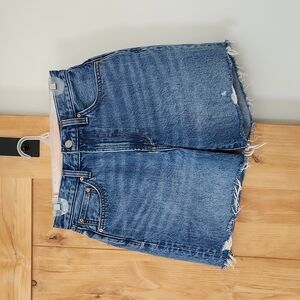 Denim Forum The BF Loose Mid Thigh Short
